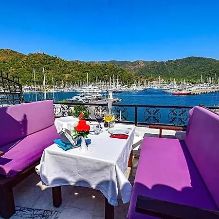 Mets Boutique Hotel 3*