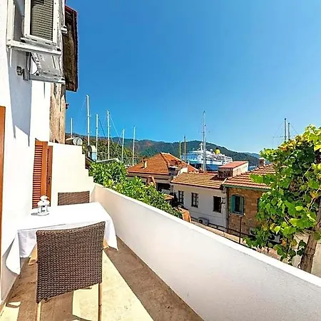 Mets Boutique Hotel 3*